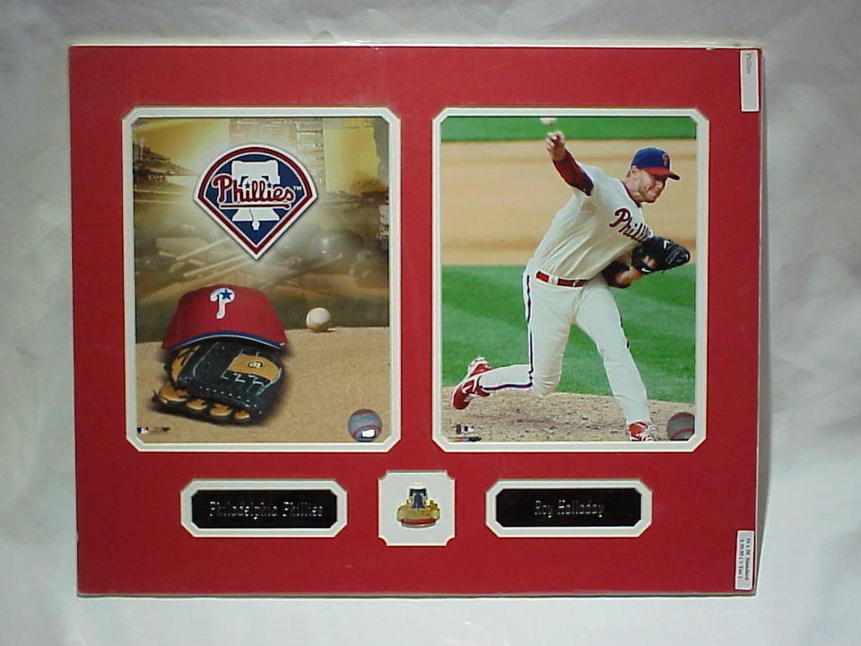 Phillies Roy Halladay Picture Photos, Name Plate, Team Pin Collage 16x20   B9 - Image 1 of 1