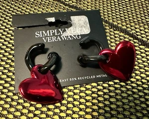 Orecchini Cuore San Valentino Kohl’s Grande Pendente Metallo Semplicemente Vera Wang - Foto 1 di 3