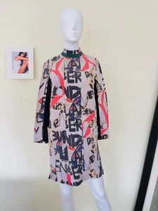 Burberry Vintage Graffiti Archive Silk and Wool Dress. RRP: £1300. Size XS/UK6 - Foto 1 di 12