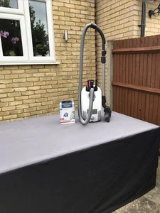 Miele C1 Compact Allergy Powerline Vacuum Cleaner 890 Watts V.G.C. - Picture 1 of 4