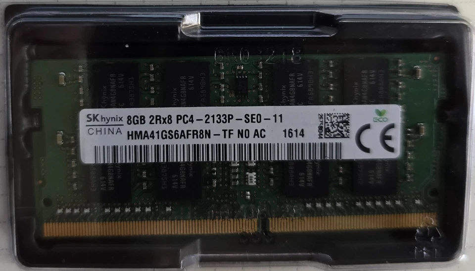 SK hynix  8GB 2Rx8 PC4-2133P-SEO-10 HMA41GS6AFR8N-TF (KOREA) - Image 1 of 1