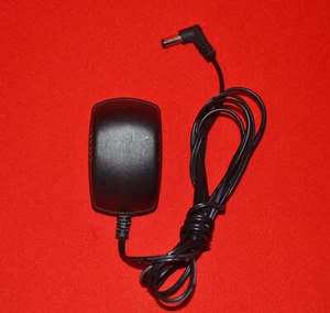 Genuine FLO Power Adapter FD28UD-5-200 T13 AC/DC Cord Plug Charger - Picture 1 of 3