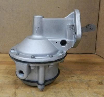 1958-62 Cadillac series 60 62 75 Deville 365 390 V8 rebuilt fuel pump 4622 - 713 - Image 1 of 4