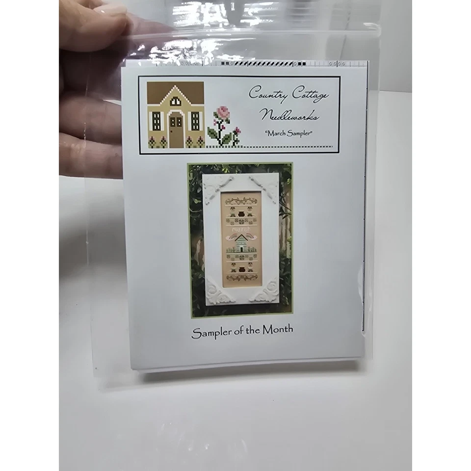 Muestreador del Mes Marzo por Country Cottage Needleworks patrón punto de cruz Foto 1 de 2
