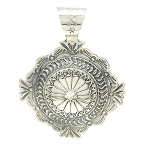 Delayne Reeves Sterling Silver Navajo Shield Style Stamped Handmade Pendant - Picture 1 of 6