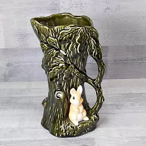 Vintage 1950s SylvacC 4242 Woodland Oak Tree with Bunny Rabbit Vase - Green - - Picture 1 of 7