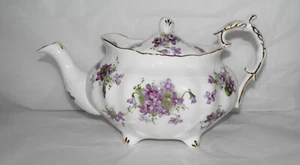 GORGEOUS HAMMERSLEY VICTORIAN VIOLETS LARGE TEAPOT BONE CHINA ENGLAND MINT - Picture 1 of 9