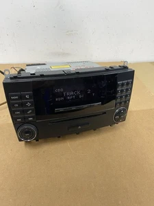 MERCEDES CLK W209 05-09 RADIO CD PLAYER HEAD UNIT A2098206589 - Picture 1 of 14