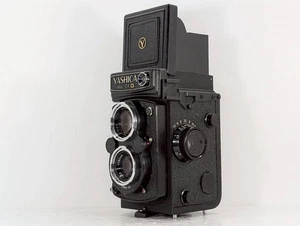 [Exc+4 READ] Yashica Mat 124G 6x6 TLR Medium Format Film Camera from JAPAN - Picture 1 of 19