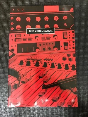 ONE MODEL NATION IMAGE 2009 Trade Paperback - Image Comics - Image 1 of 3
