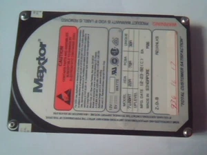 Unidad de disco duro IDE Maxtor 7120AT 22A 70A 30A 12-23-92 A21KNLKS - Imagen 1 de 4
