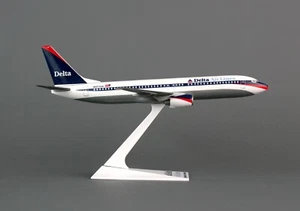MODELO VUELO MINIATURA (LP4121SN) DELTA SHUTTLE 737-800 "97 COLORES" ESCALA 1:200 - Imagen 1 de 4