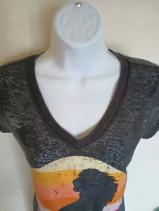 Disney The Lion King Womens Medium Black Large Front Logo Short-Sleeve T-shirt - Picture 1 of 10