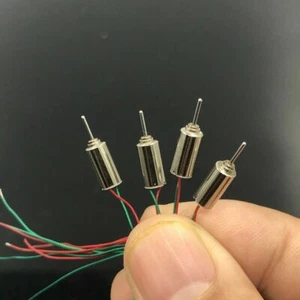 4PCS 4mm*8mm DC1.5V-3V 50000RPM Micro Motore ad Alta Velocità Mini Piccolo Motore Coreless - Foto 1 di 4