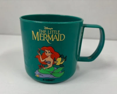Taza de plástico vintage 1989 Disney La Sirenita Ariel y Platija niños Foto 1 de 3
