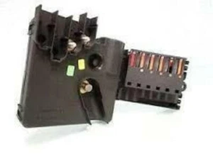 1) Mercedes Benz OEM 2115460741 Fuse Box and Relay (USED) Fits: E500 2003 W211 & - Picture 1 of 1