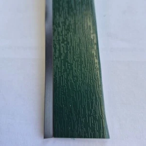 "4,60€/m"  Abdeckleiste Flachleiste Fensterleiste 6005 Moosgrün MIT LIPPE 30mm - Bild 1 von 3