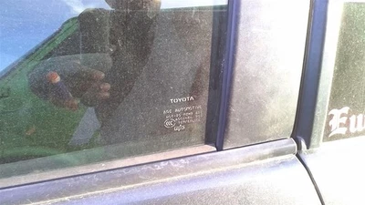 Puerta delantera izquierda vidrio delantero usado se adapta a: 2016 Scion TC delantero izquierdo grado A Foto 1 de 4