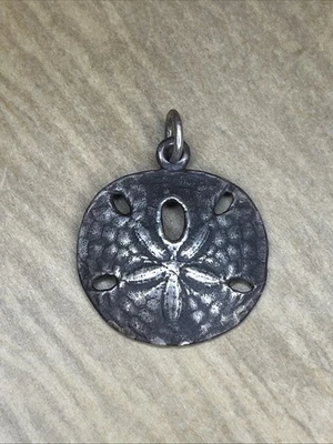 James Avery Retired Medium Sand Dollar Charm/Pendant - Image 1 of 4