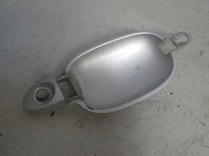 POIGNEE BMW 5 serie Touring (E61) Combi 525d 24V (M57-D25(256D2)) - Foto 1 di 1