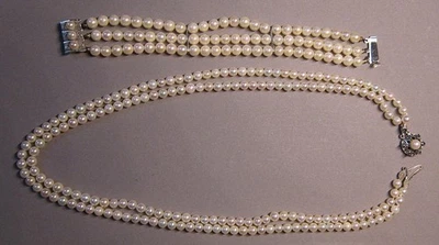 Perlenkettenset, Halskette und  Armkette mit  Akoya-Zuchtperlen. - Bild 1 von 4
