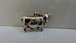 VTG Pretty Designer COW w BELL Sterling Silver signed 925, Charm or Pendant - Picture 1 of 4