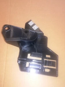 range rover l322 front bumper mounting bracket right hand dplooo103 - Picture 1 of 2
