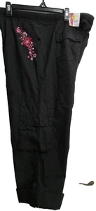NEW Junior 17 Black W/Tie Floral Cuffed Cargo Pants By SO - Picture 1 of 16