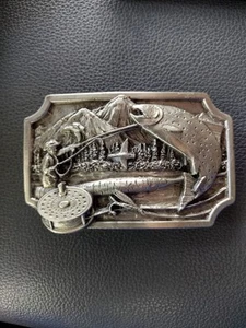 Siskiyou Buckle Co Pescador Pescador Oregón X-27 1983 Montañas Peltre - Imagen 1 de 5