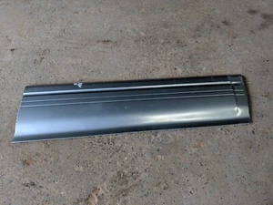 TOYOTA LAND CRUISER 90 PUERTA DELANTERA ADORNO LADO CONDUCTOR DERECHO 1996-2001 - Imagen 1 de 4