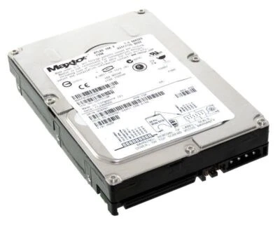 Maxtor 0C9791 73GB 10K SCSI Ultra320 8D073L0025051 - Image 1 of 3