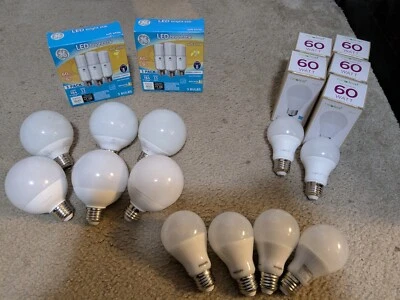 23 pack E26 sockets LED Light Bulbs 2700K warm white , A19, G25 - Image 1 of 4