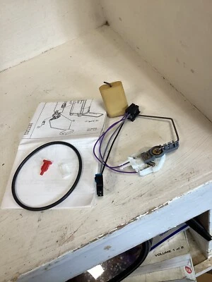 Kit de unidad de envío de sensor de nivel de combustible Chevy Venture Pontiac Montana 2002-2005 NOS Foto 1 de 4