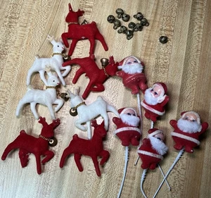 VTG Flocked Plastic Christmas-5 Santas, 7 Reindeer, & 11 Tiny Jingle Bells ๐
๐ฆ - Picture 1 of 14