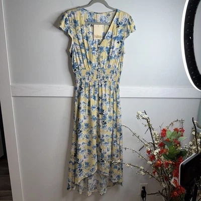 Vestido BeBop Línea A Cintura Calada Amarillo Mantequilla Azul Floral Midi L Resort Playa Foto 1 de 4