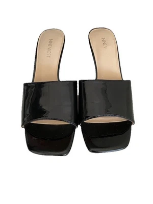 "Tacones de gatito Nine West charol negro punta cuadrada tacones de 2,5"" 9M" Foto 1 de 4