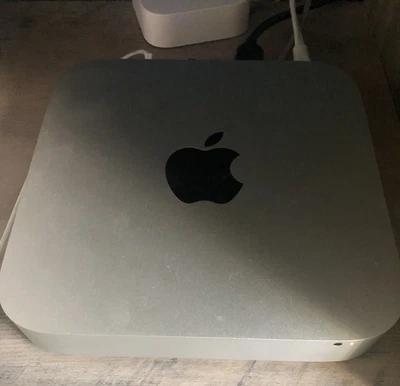 Apple Mac mini (2014) 2.6GHz Dual Core i5 | 8GB | 1.0TB HDD | MGEN2LL/A - Image 1 of 3