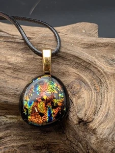 Collar dicroico de vidrio multicolor de cobre y oro con fianza chapada en oro #263 - Imagen 1 de 5