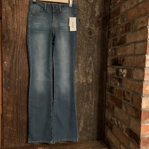 Just Fab bootcut Jeans Medium Wash Sz 27 Inseam 33.5 Women’s NWT Blue Pants - Picture 1 of 6