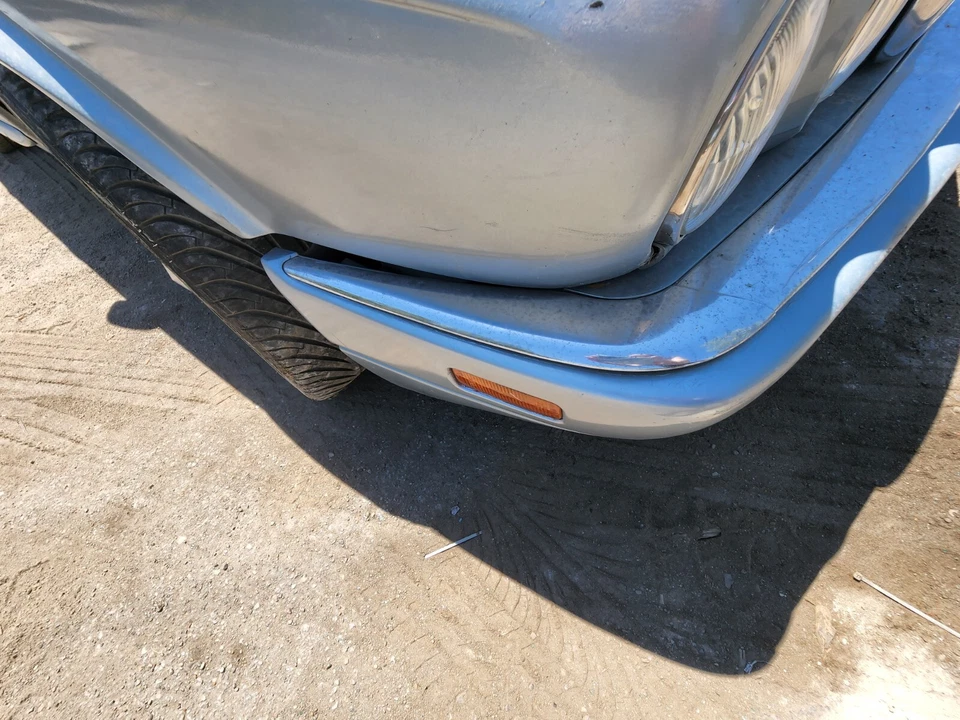 1995 1996 1997 JAGUAR XJ6 VANDEN PLAS RIGHT FRONT BUMPER CHROME MOLDING - Image 1 of 1