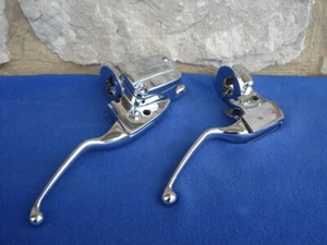 CONTROL MANILLAR CROMADO HARLEY TOURING DOBLE DISCO BREMBO 08-16 REP 42117-06A - Imagen 1 de 2