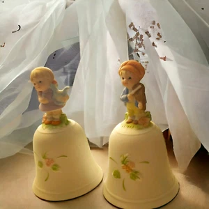 Campanas de bisque de porcelana HOMCO para niños y niñas (2 campanas) coleccionables - Imagen 1 de 8