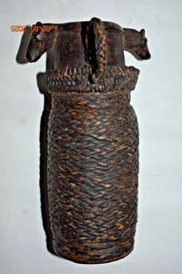 IFUGAO SALT BOX, DOGS ON LID, NICE RATTAN, UNUSUAL, EXTRAORDINARY 1900S 9" PROV - Picture 1 of 4