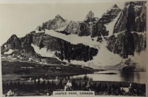 Senior Service Cigarette Card Jasper Park Canada Mountains #12 Winter Scenes B&W - Imagen 1 de 3