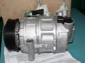 FORD FB53-19D629-BC AC COMPRESSOR GENUINE OEM FOMOCO MOTORCRAST PART - Picture 1 of 6