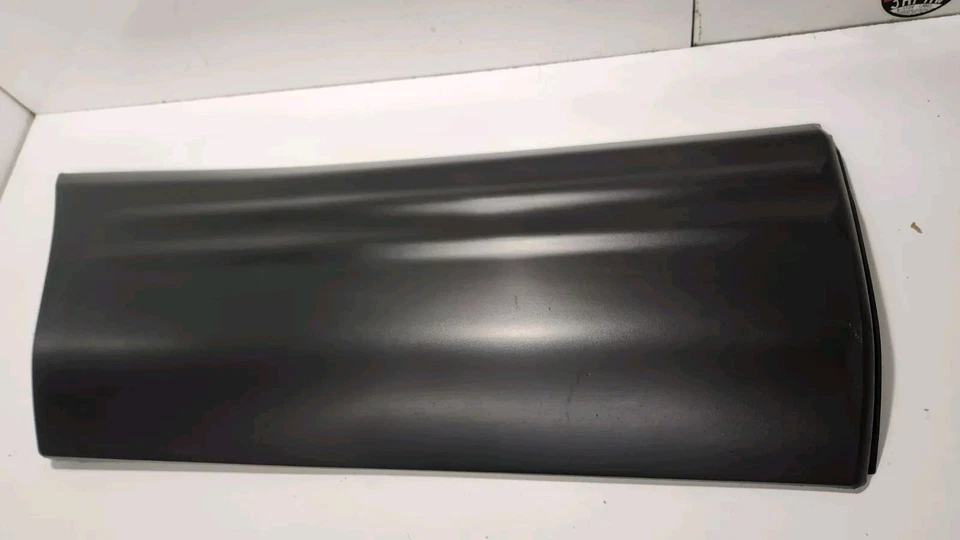 SUBARU FORESTER SF 08/97-05/02 1998 99 2000 01 MOLDURA PUERTA INFERIOR DERECHA  Foto 1 de 4