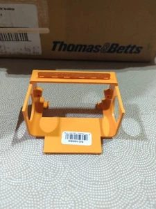 Carlon 1-Gang Low-Voltage Non-Metallic Add-On Bracket- SC100SC - NEW 6 - Picture 1 of 7