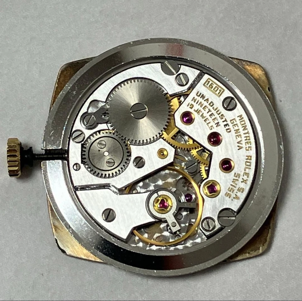 ROLEX Cellini Movement Cal.1601 Manual Winding with Dial Gold Square Authentic - Image 1 of 4