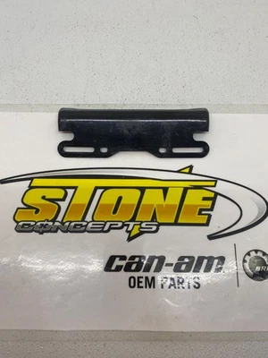 Can-Am 705018142 License Plate Support Mount Bracket Outlander MAX 650 850 1000 - Image 1 of 4