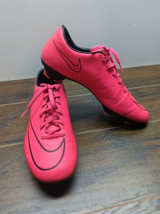 Las mejores ofertas en Nike Rosa Zapatos de fútbol para De hombre | eBay